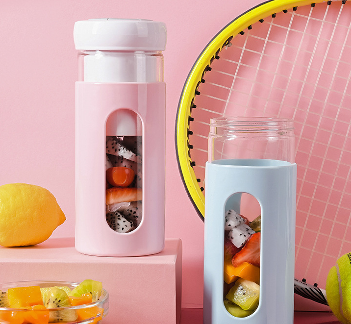 Portable Electric Juicer USB Rechargeable Smoothie Blender